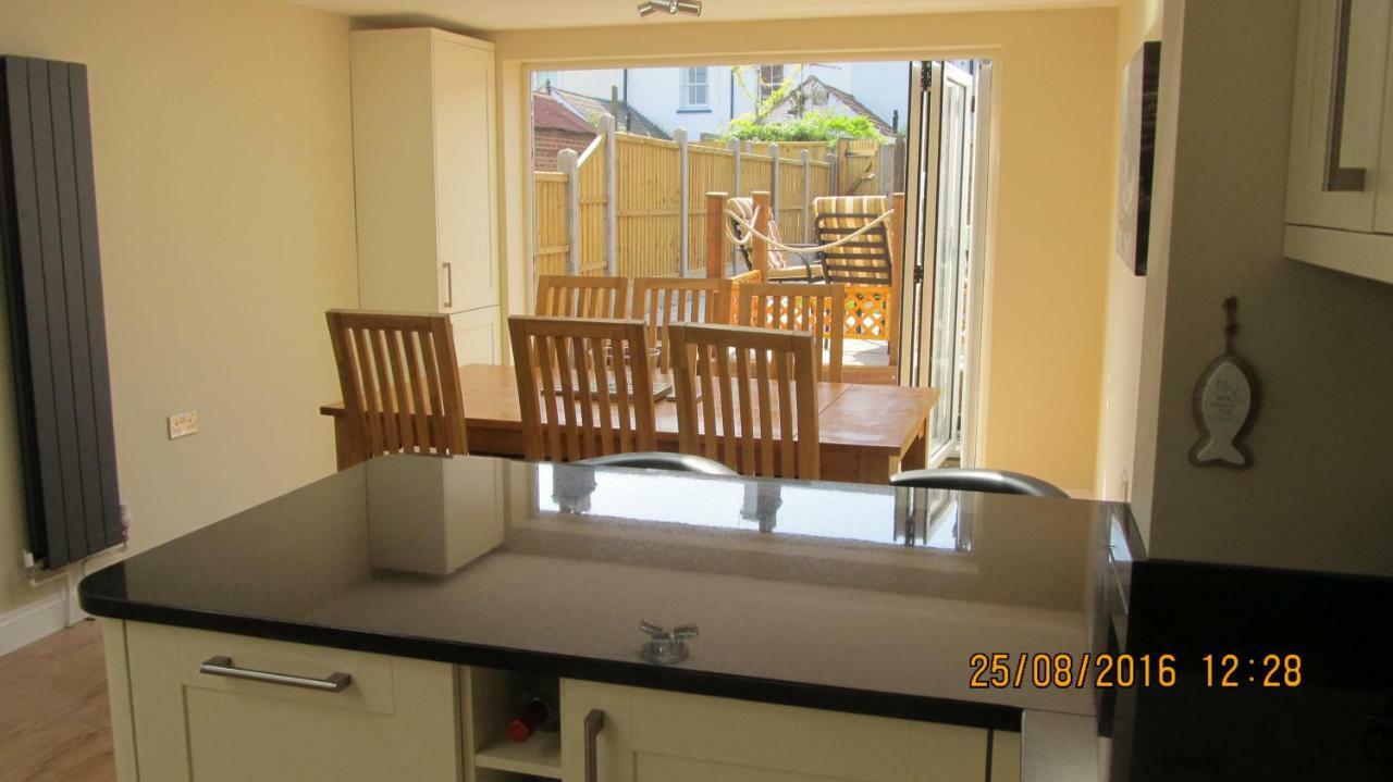 Chloe Cottage Whitstable Extérieur photo